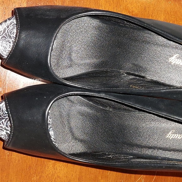 Women's shoes - Picture 5 of 5